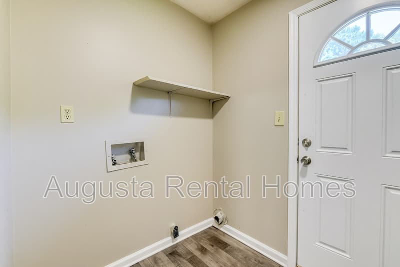 Aiken Condo: 3037 Old Powderhouse Road - D4