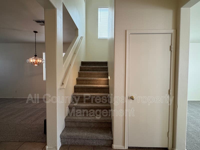 Laveen House: 6859 W Darrel Road