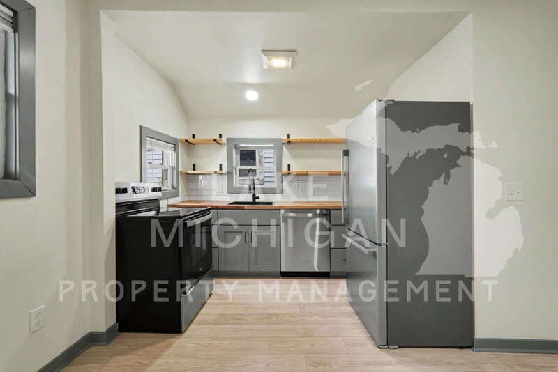 Grand Rapids Condo: 909 Bridge Street NW