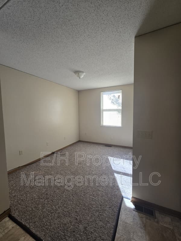 Wichita Condo: 1460 East 17th Street North