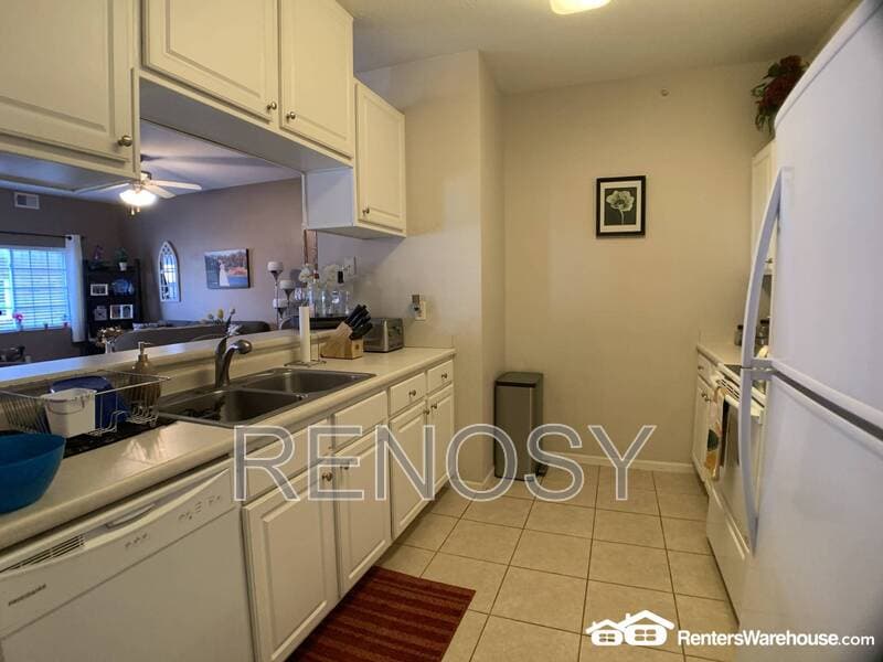 West Des Moines House: 6255 Beechtree Dr