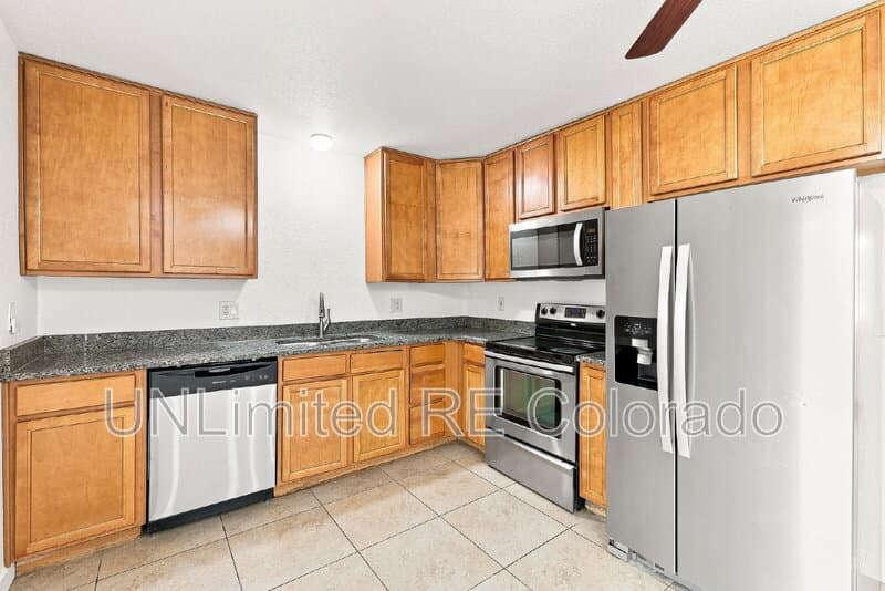 Thornton House: 3668 E 91st Ave