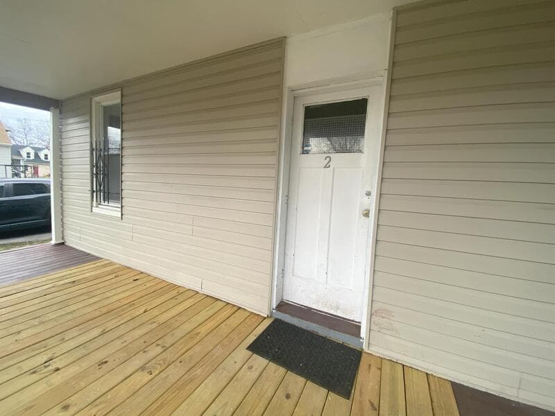 Halethorpe Condo: 2905 Charleston Avenue - 2