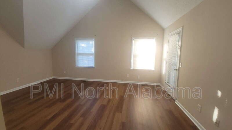 Huntsville House: 1021 Sandy Springs Rd NW