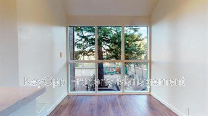 San Francisco House: 450 28th Avenue
