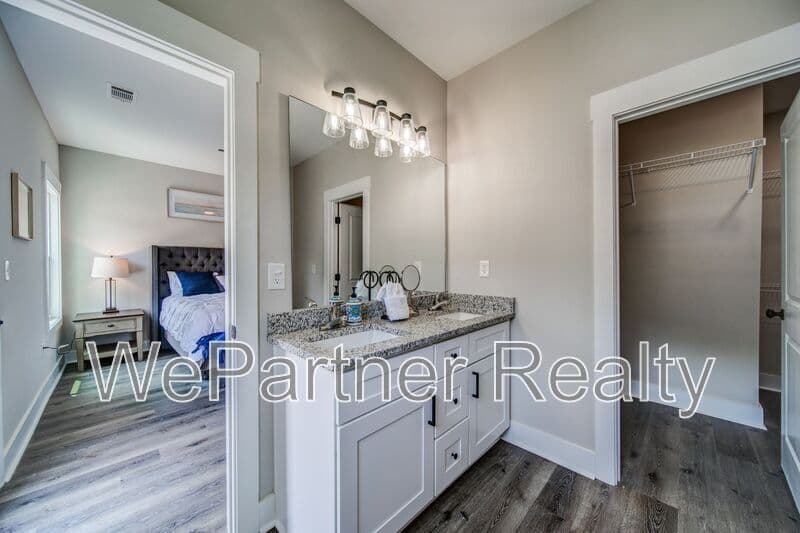 Jasper Townhome: 21 Flint Dr.