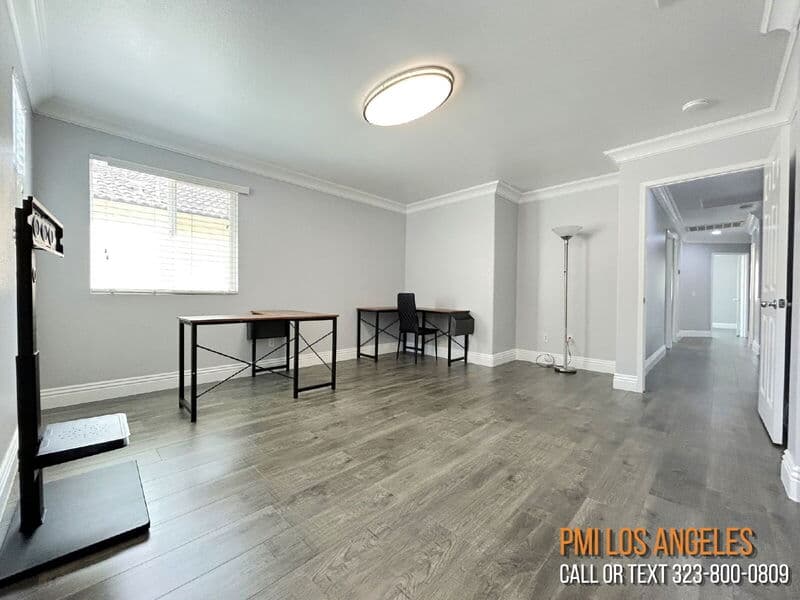 Pacoima House: 12445 Sonoma Drive