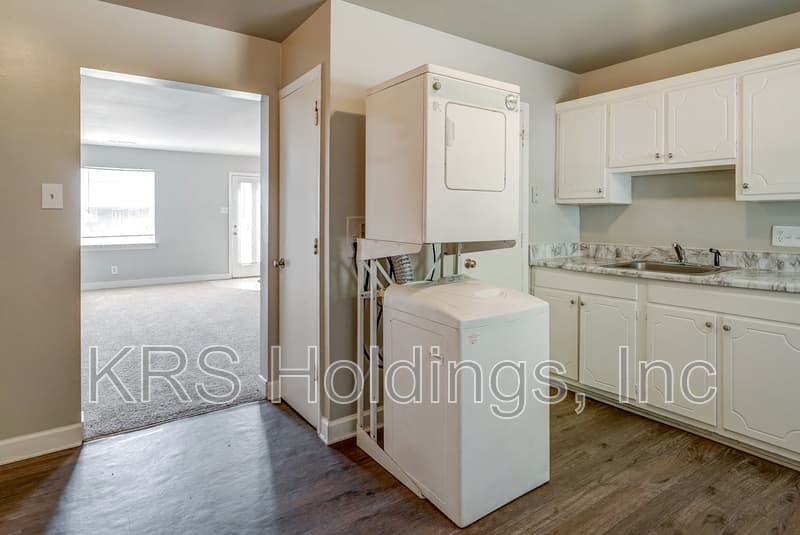 North Chesterfield Townhome: 5244 Goolsby CT