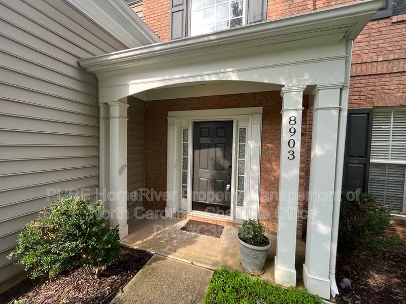 Charlotte House: 8903 Darcy Hopkins Drive