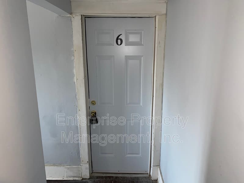 Memphis Condo: 1111 North Parkway
