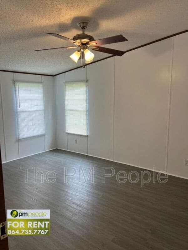Easley House: 920 Prince Perry Rd.