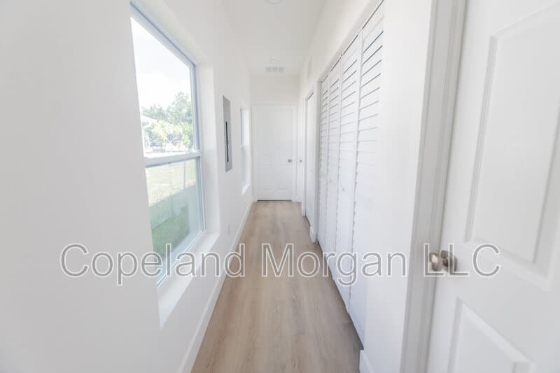 St. Petersburg Condo: 3720 Iris Street North