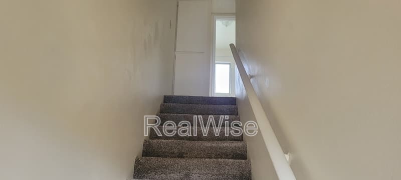 Grants Pass Townhome: 1112 SW 5th St
