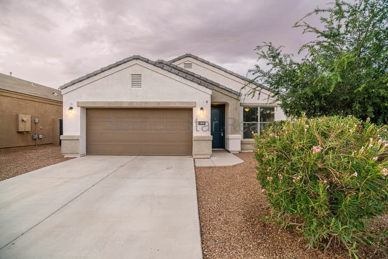 San Tan Valley House: 4086 W Maggie Dr
