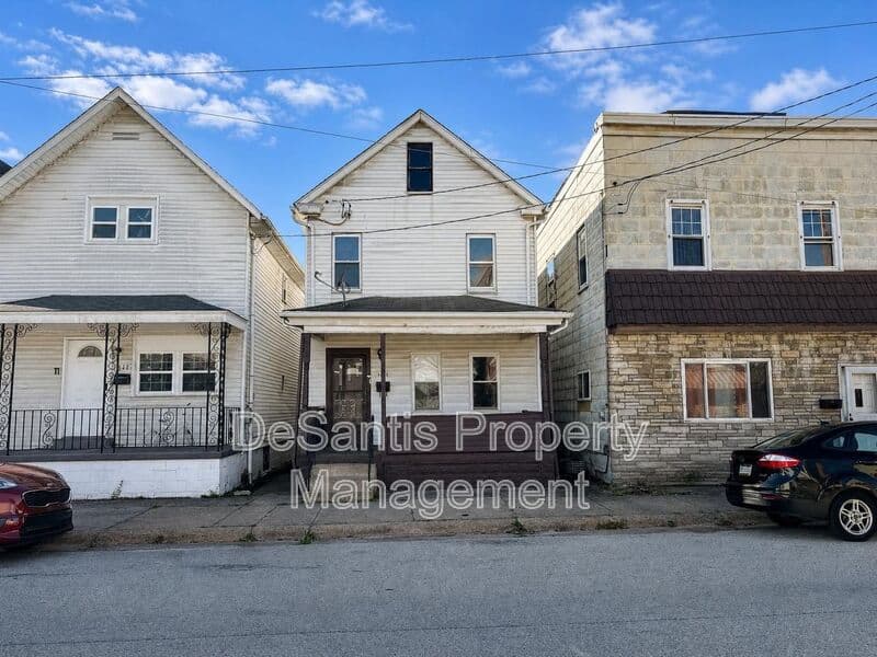 New Kensington House: 1613 Fourth Avenue