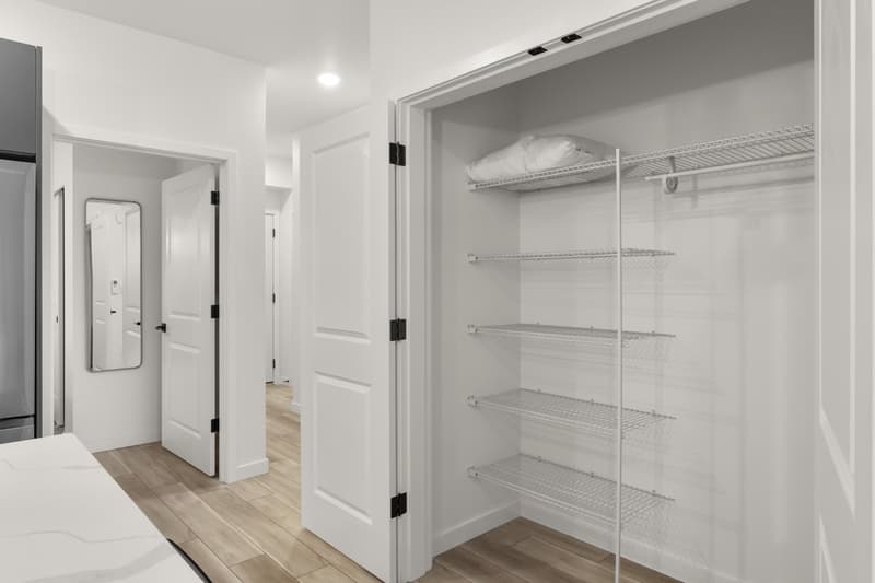 Lakewood Condo: The Meadowlark 5402 77th street west - 307