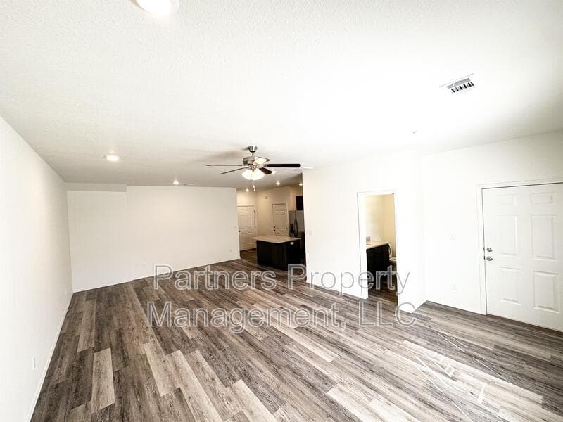 Fayetteville Condo: 823 South Amarillo Avenue - 2