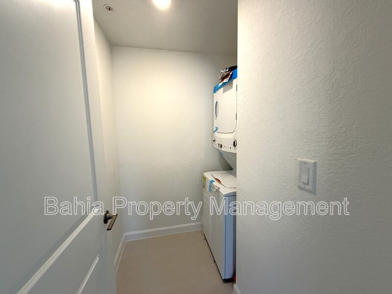 Homestead Condo: 15589 SW 280th St