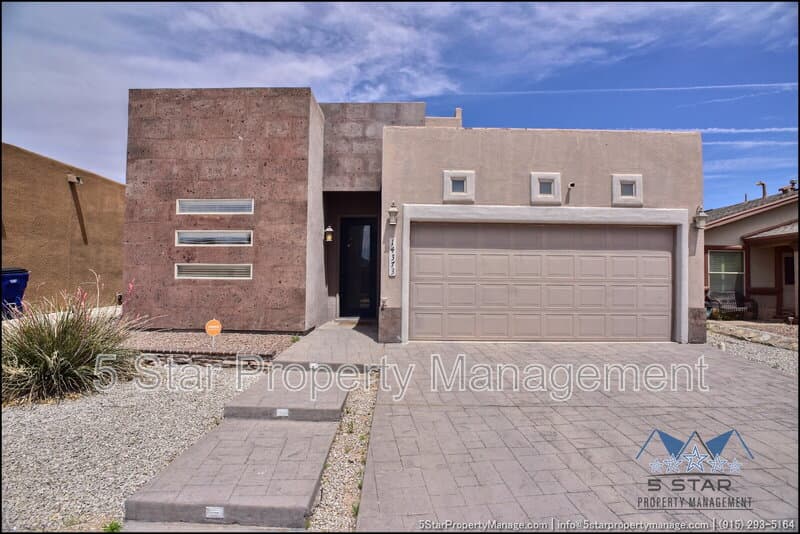 El Paso House: 14373 High Rock Drive !!