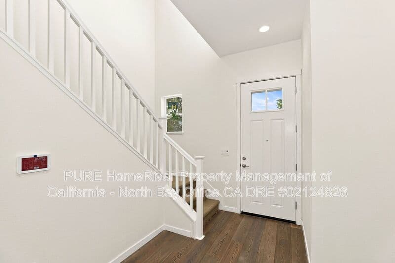 Santa Rosa House: 1718 Linden Lane