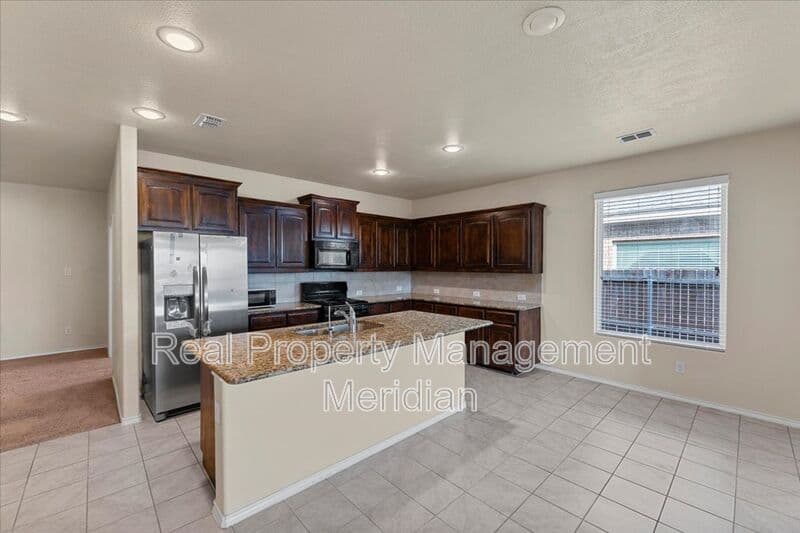 Fort Worth House: 1816 Placitas Trail