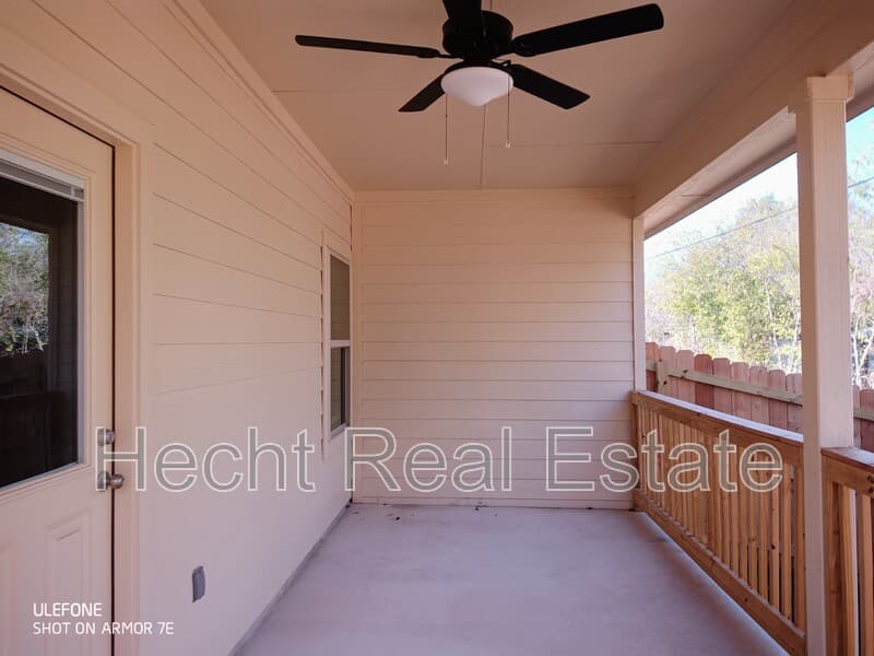 Seguin Condo: Stanley Way - 1
