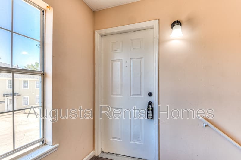 Augusta Condo: 940 Stevens Creek Road 403