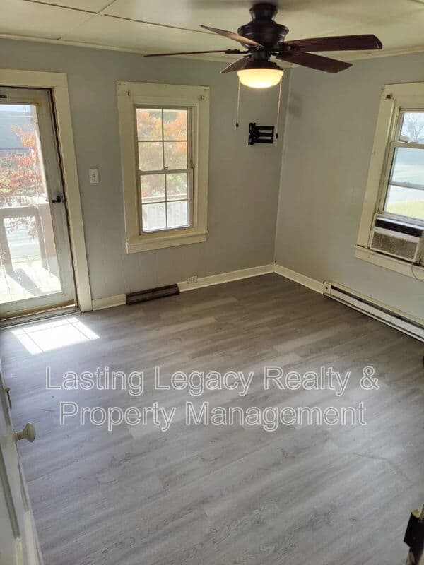 Winston Salem House: 2713 Old Greensboro rd