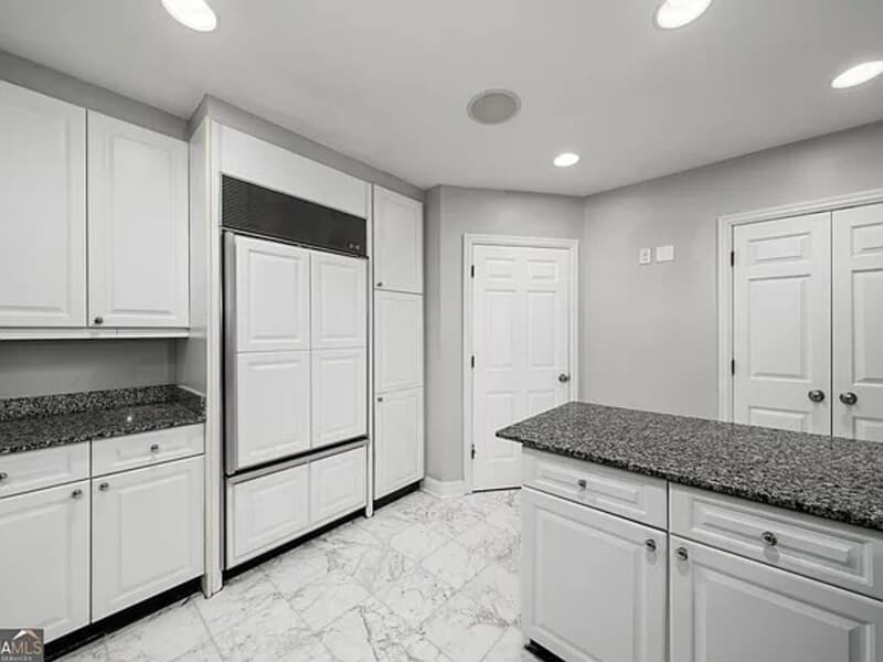 Atlanta Condo: 1735 Peachtree Street NE #428