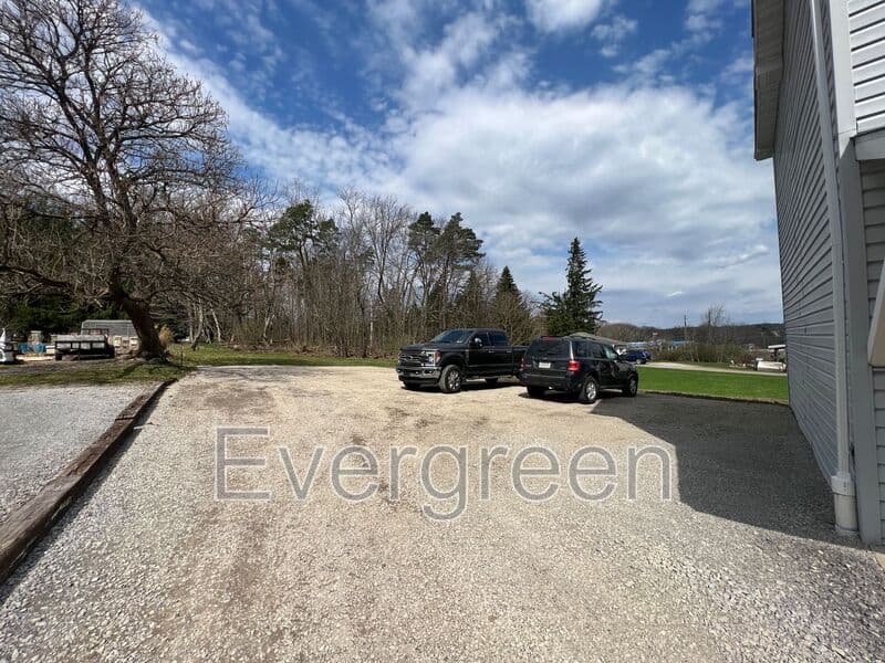 Mercer Condo: 433 Greenville Ave