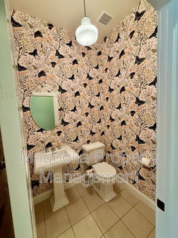 Colorado Springs House: 1511 N Nevada Ave