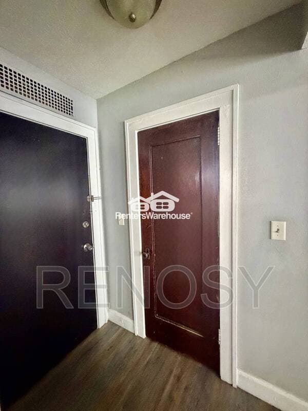 Des Moines Condo: 3607 Ingersoll Ave