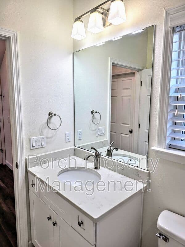 Pensacola House: 708 W Intendencia