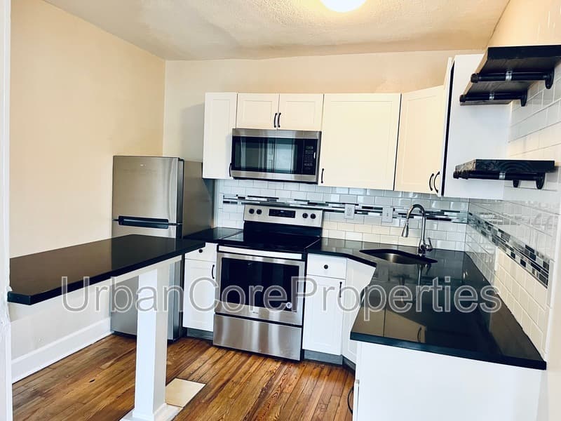 St. Petersburg Condo: 360 13th Ave NE