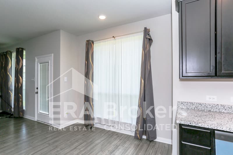 Killeen House: 909 Clanton Cove