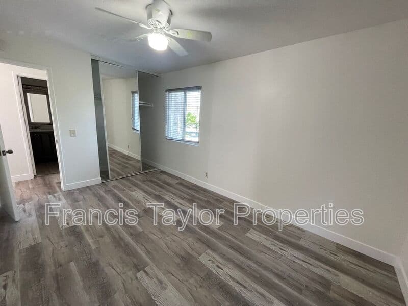 Escondido Condo: 1971 E. Washington Avenue