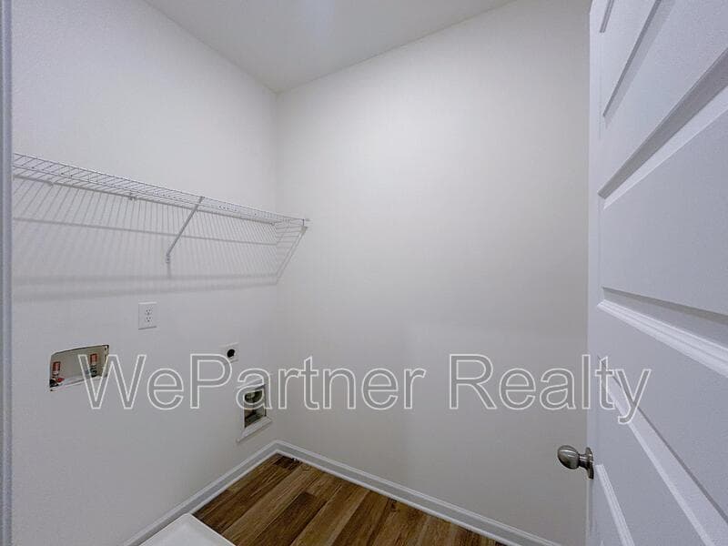 Lawrenceville House: 1831 Campbell Oaks Dr