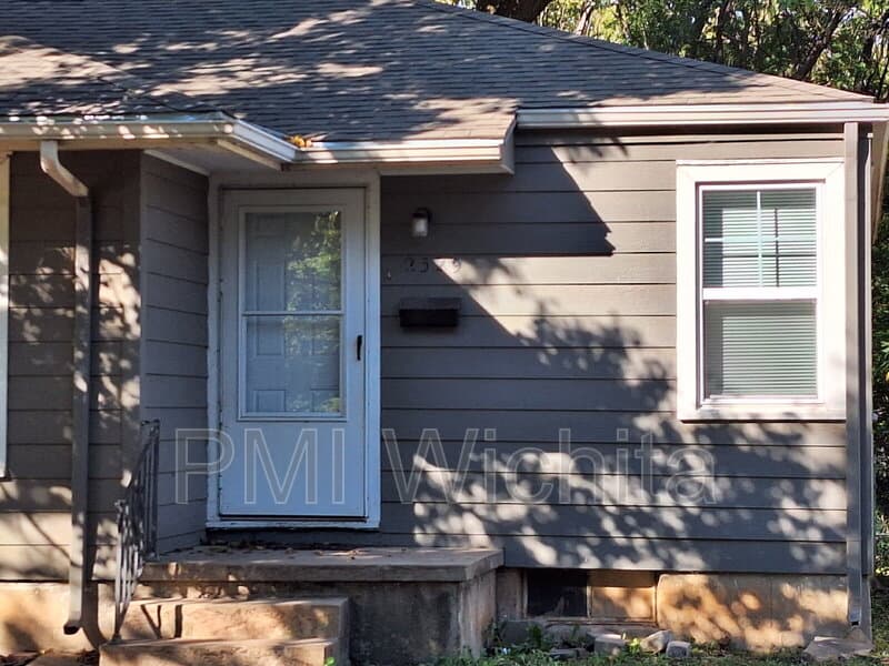 Wichita Condo: 2329 S Belmont St