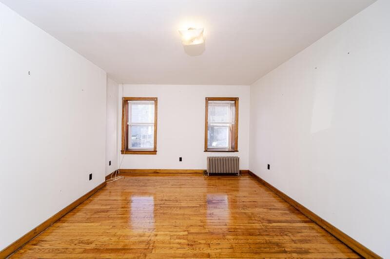 Troy Condo: 3 115th Street - 7