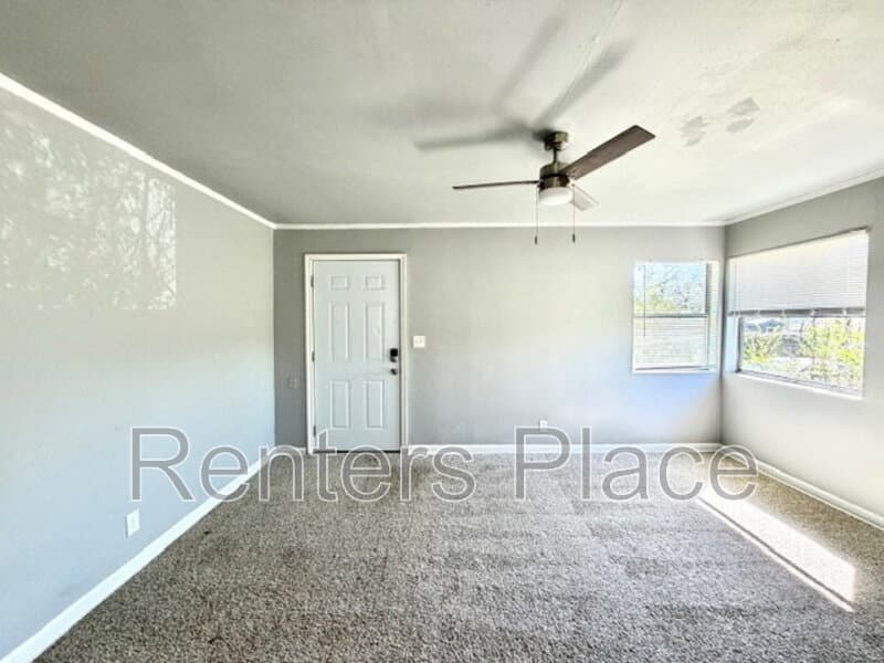 Tulsa Condo: 2915 East Easton Street