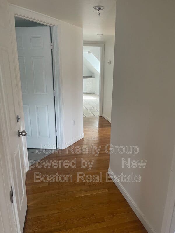 Saugus Condo: 5 Myrtle Street