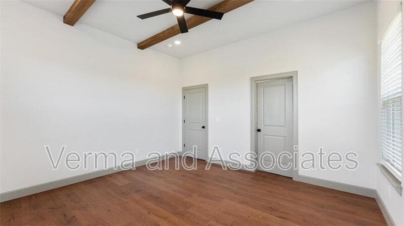Centerton House: 1221 Mammoth St