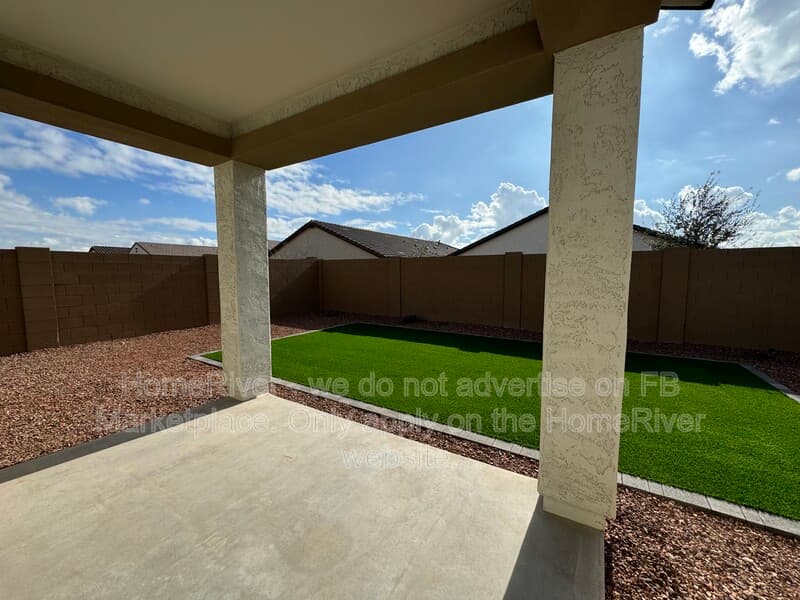 Buckeye House: 23467 W Albeniz Pl