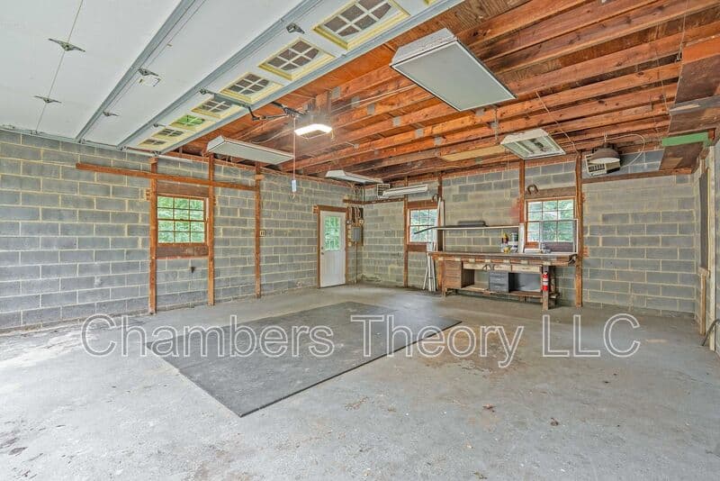 Falls Church House: 3318 Holloman Rd.