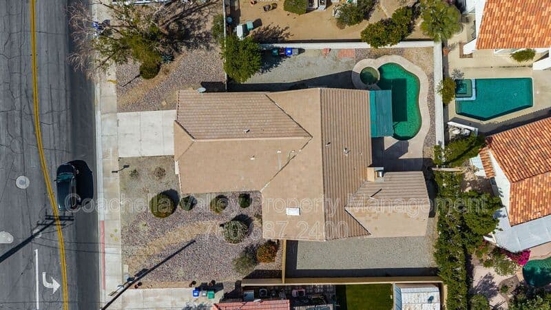 Palm Desert House: 43922 Warner Trail