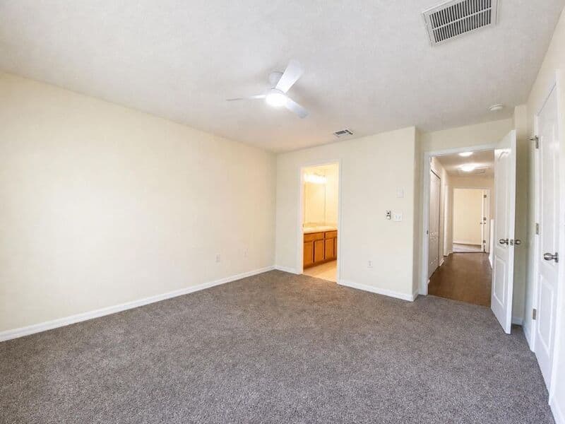 Lakeland Townhome: 4176 Shade Tree Lane