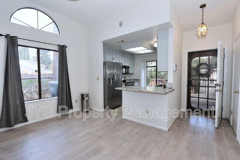 Sacramento House: 7400 Deltawind Drive