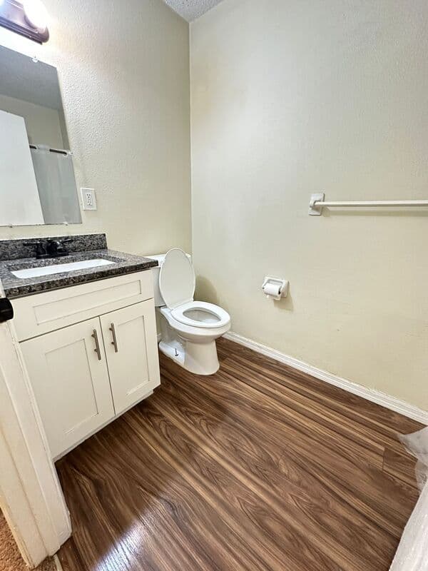 New Smyrna Beach Condo: 17 E Rhodes Dr