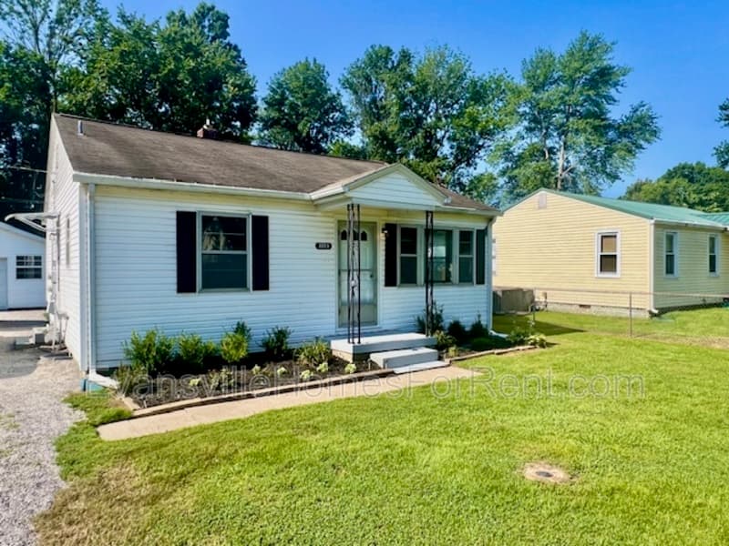 Evansville House: 3223 Coker Avenue