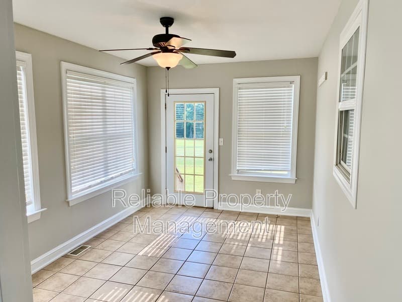 Willow Spring House: 31 Barley Ct